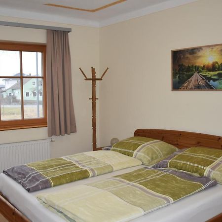 Biohof Weissensteiner Apartment Ullrichs Exterior photo