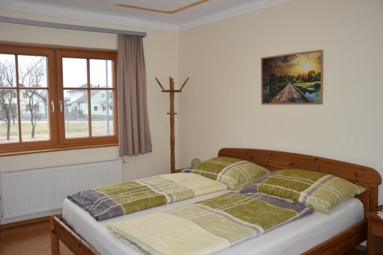 Biohof Weissensteiner Apartment Ullrichs Exterior photo